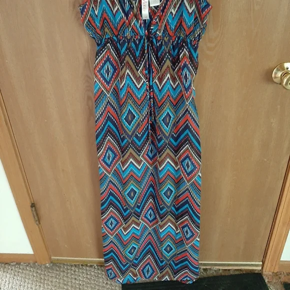 Miken Sheer Print blue Maxi Dress size medium - Picture 2 of 4